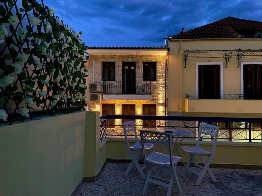 Apartamento Nafpaktian Port House Nafpaktos Exterior foto