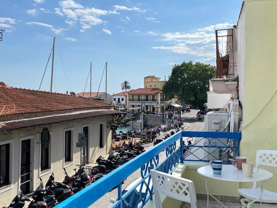 Apartamento Nafpaktian Port House Nafpaktos Exterior foto